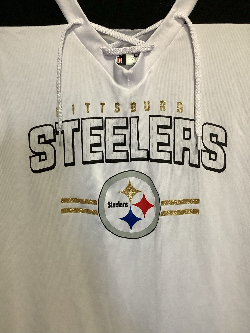 Pittsburgh Steelers NFL Women's Lace-Up V-Neck Shirt ~ Size M - Picture 6 of 11
